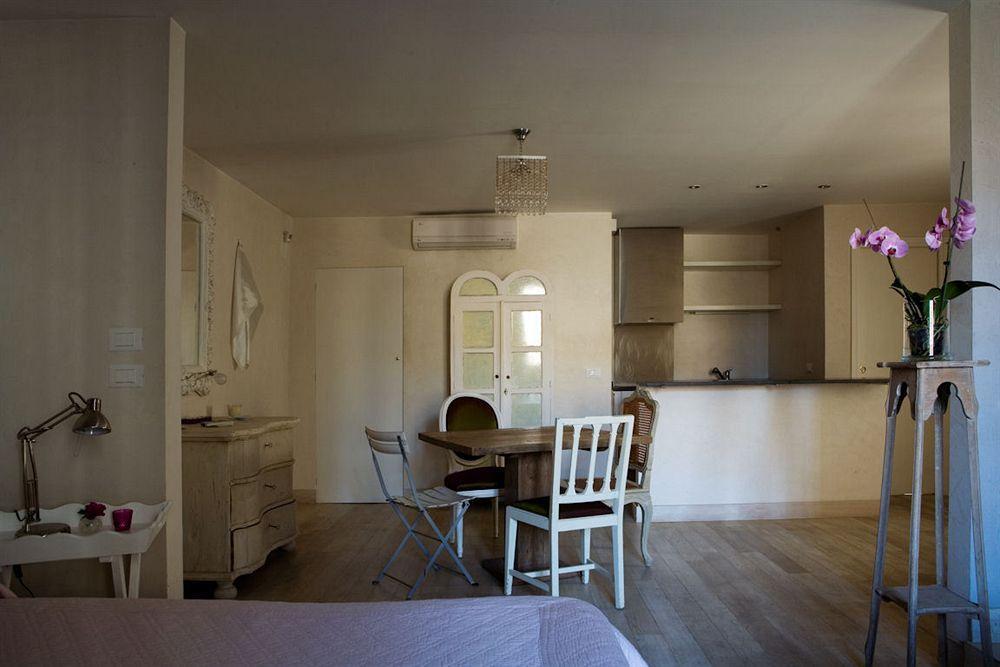 Bb 22 Charming Rooms & Apartments Palermo Exteriér fotografie