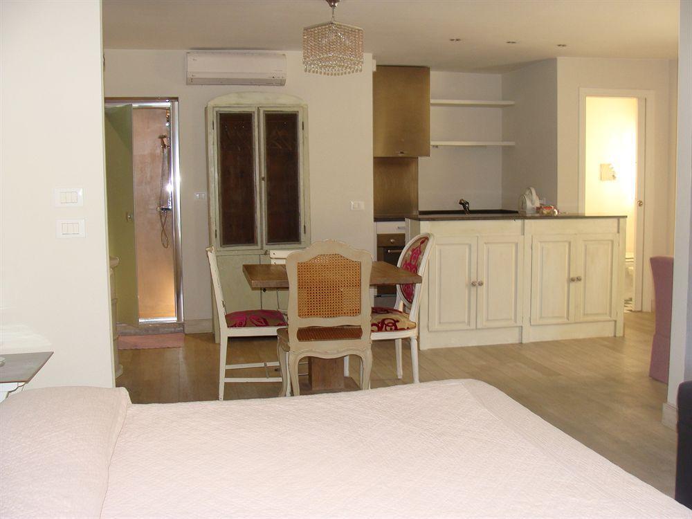 Bb 22 Charming Rooms & Apartments Palermo Exteriér fotografie