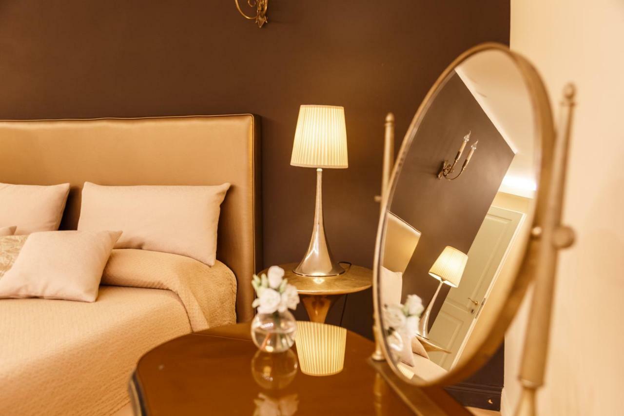 Bb 22 Charming Rooms & Apartments Palermo Exteriér fotografie